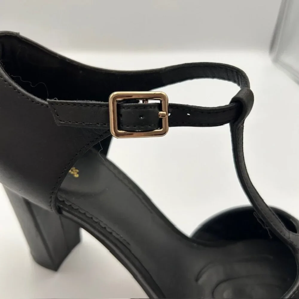 Clarks Kaylin 85 T-Strap Black Round Toe Leather Pump Size 8 ½ - Picture 4 of 10
